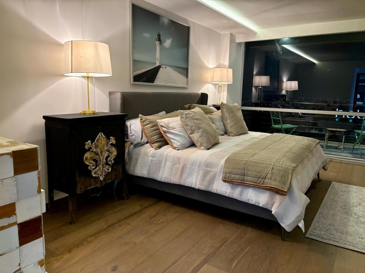 Apartment Santa Fe, Spectacular With Balcony *