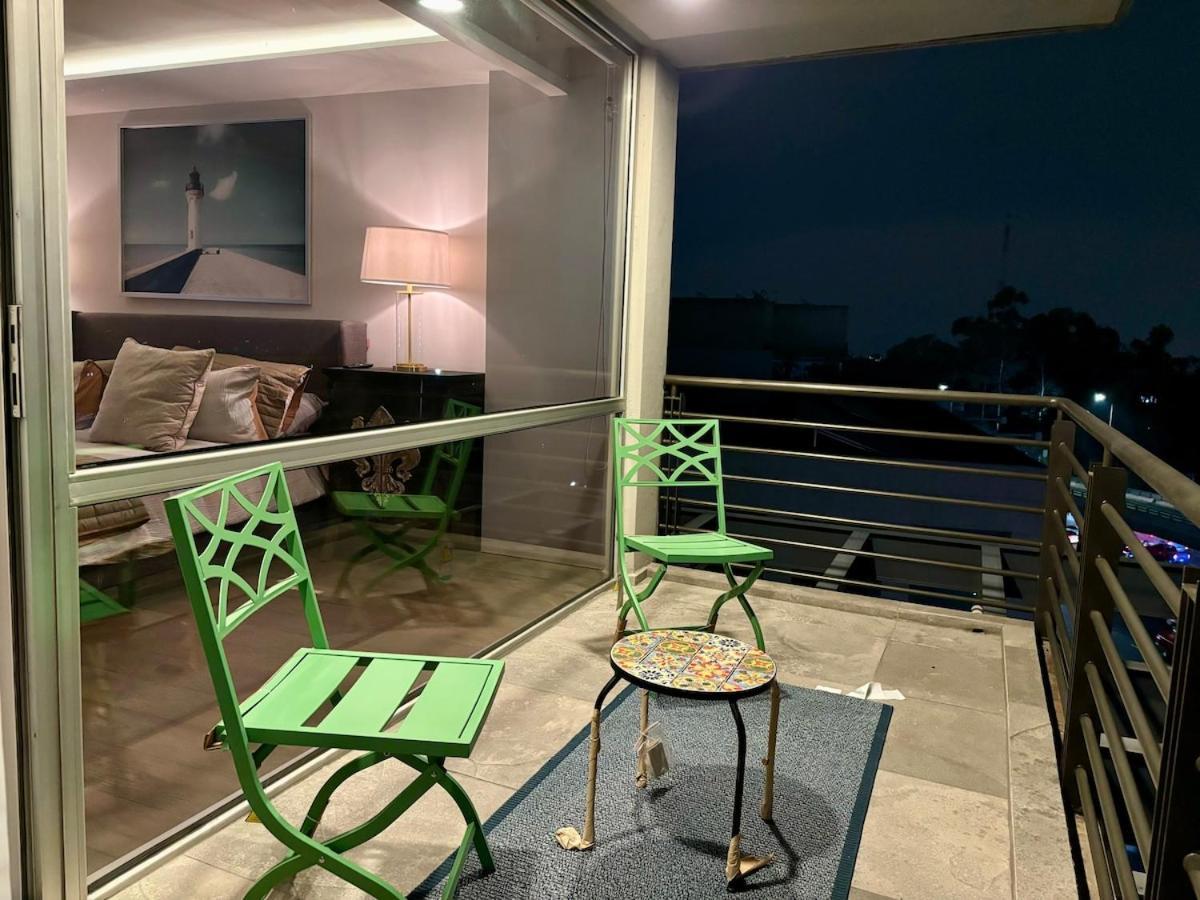 Santa Fe, Spectacular With Balcony *